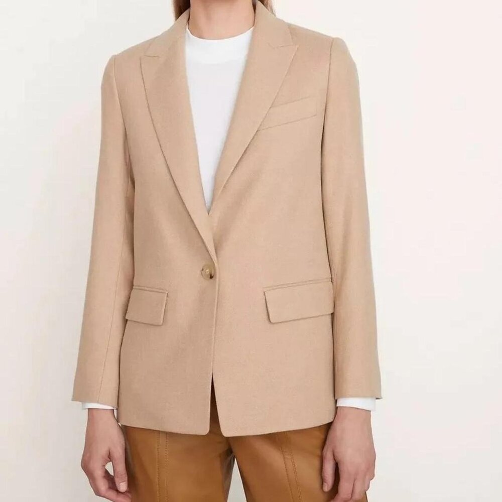 Vince Boyfriend Blazer in Pale Nut